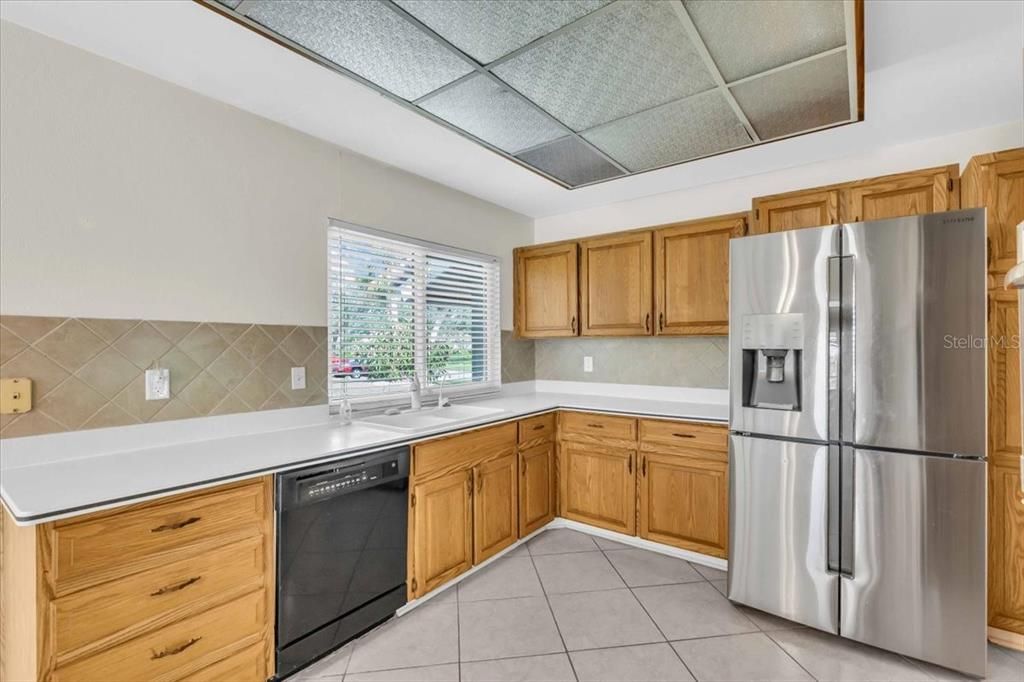 For Sale: $473,800 (3 beds, 2 baths, 2356 Square Feet)