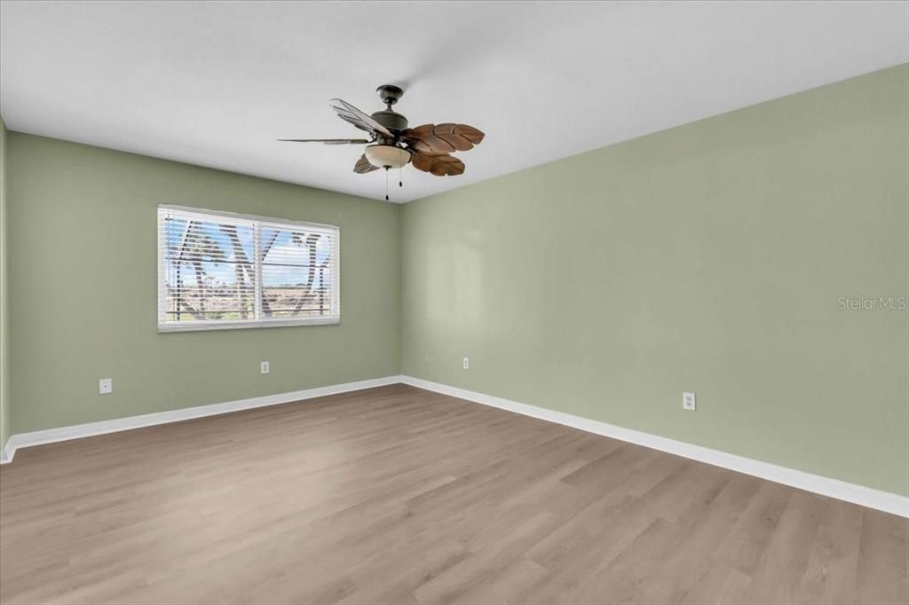 For Sale: $473,800 (3 beds, 2 baths, 2356 Square Feet)