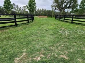 En Venta: $883,000 (16.31 acres)