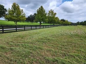 En Venta: $883,000 (16.31 acres)