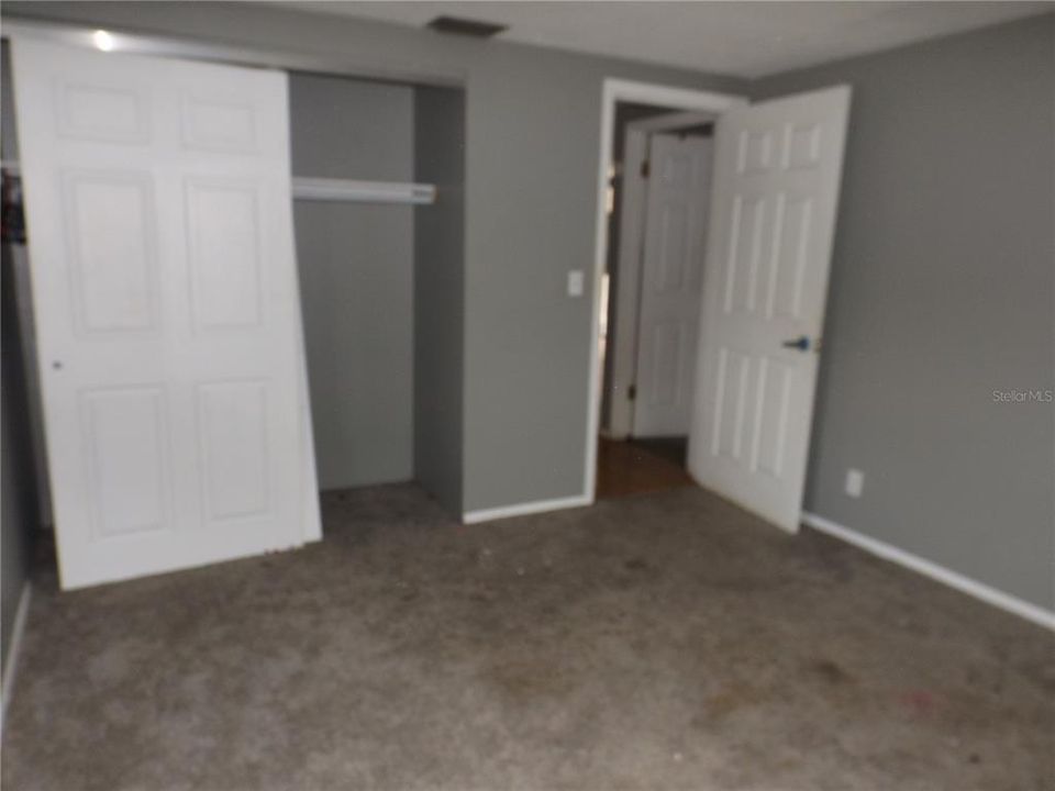 For Sale: $180,000 (2 beds, 1 baths, 1200 Square Feet)