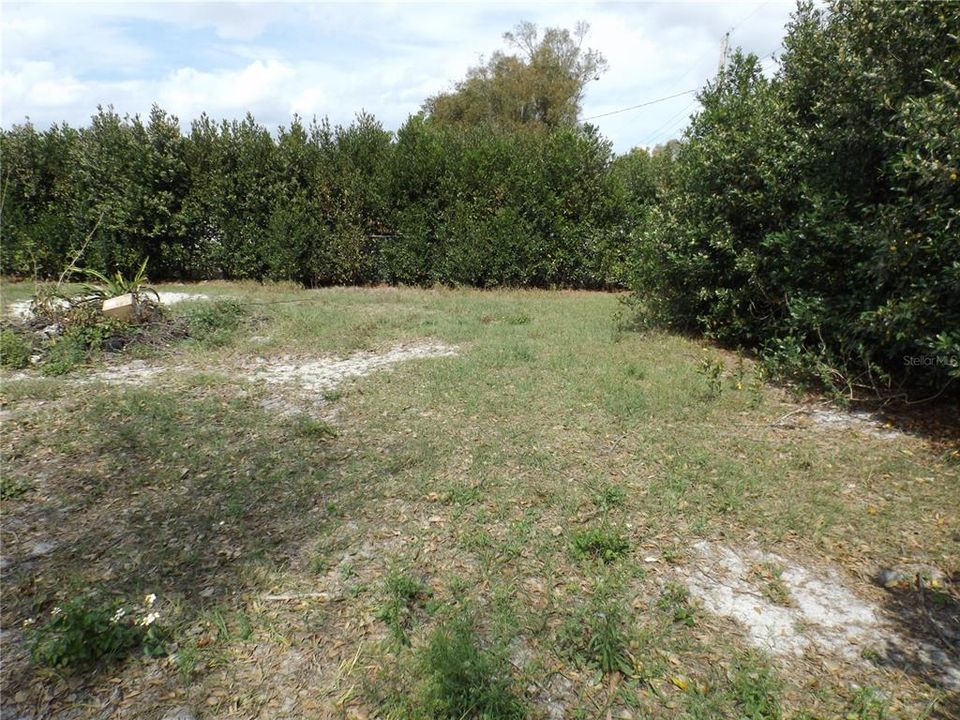 For Sale: $180,000 (2 beds, 1 baths, 1200 Square Feet)