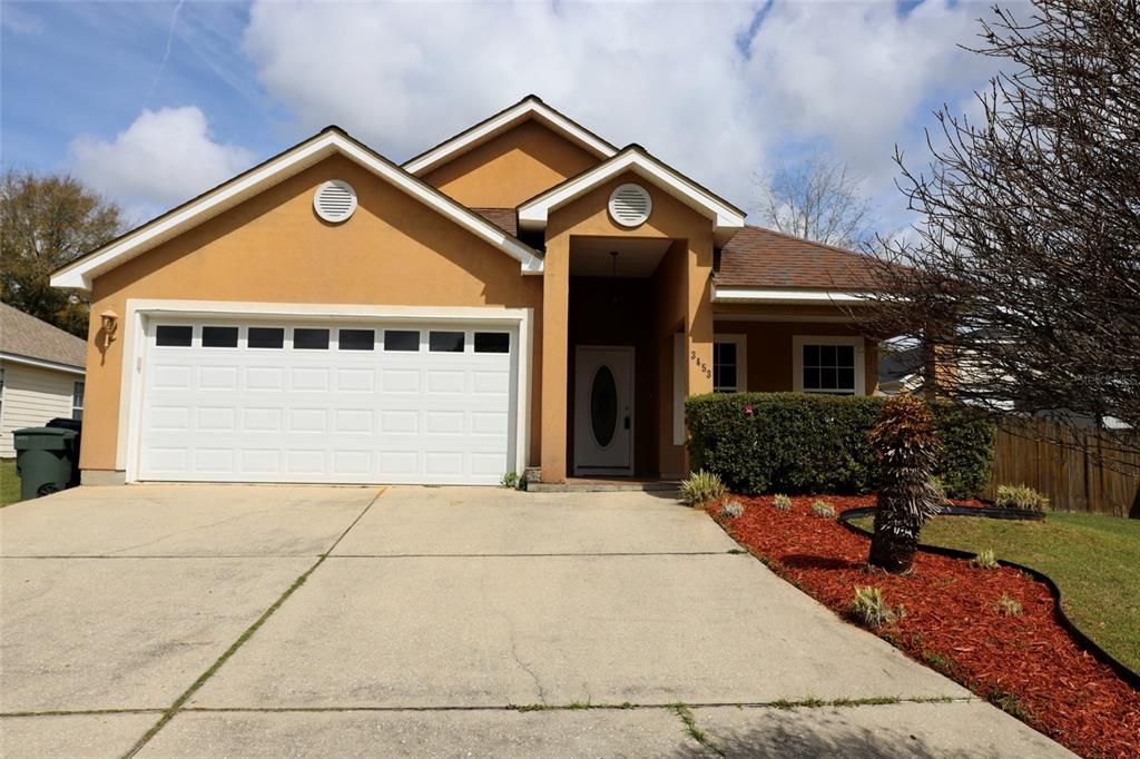 Vendido Recientemente: $320,000 (3 camas, 2 baños, 1462 Pies cuadrados)