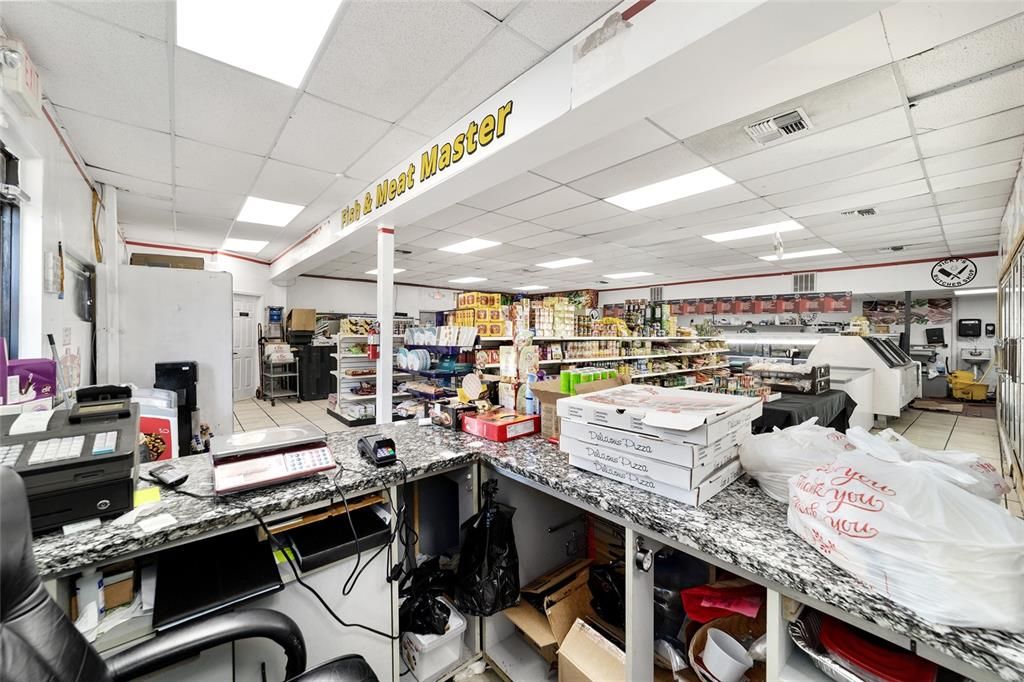 For Sale: $800,000 (0 beds, 0 baths, 2400 Square Feet)