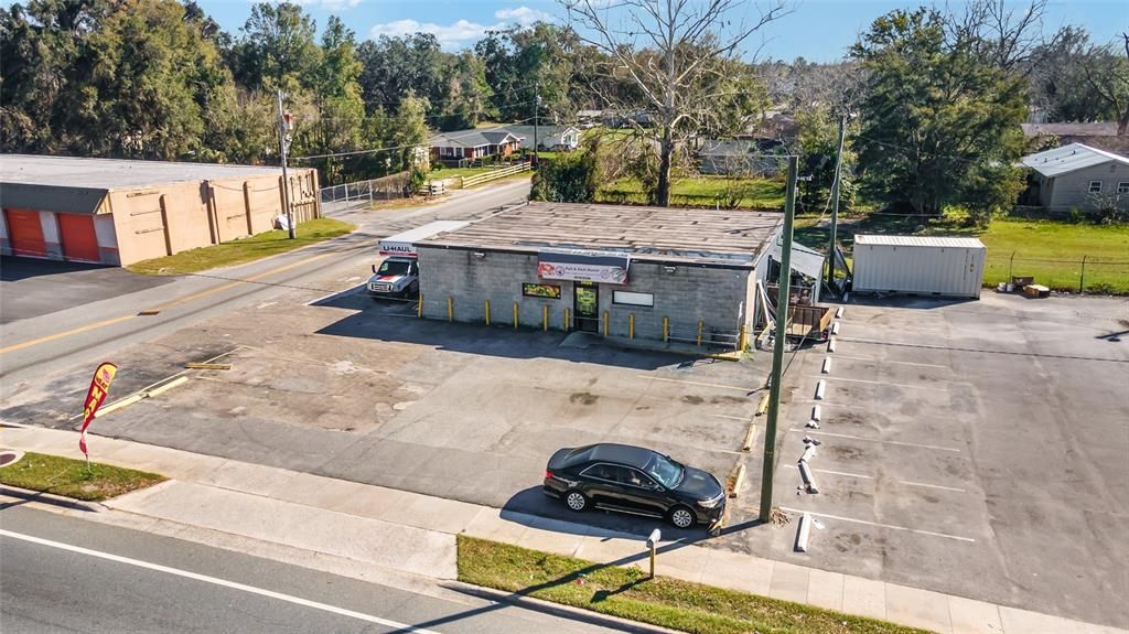 For Sale: $800,000 (0 beds, 0 baths, 2400 Square Feet)