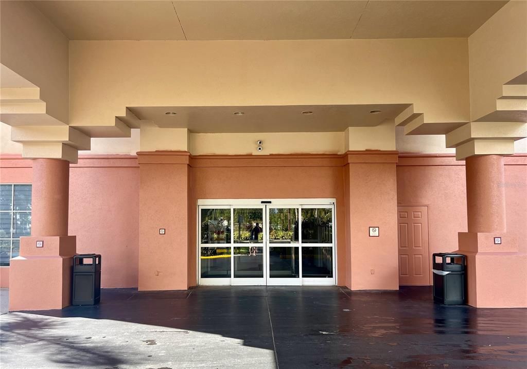 For Sale: $75,000 (1 beds, 1 baths, 304 Square Feet)