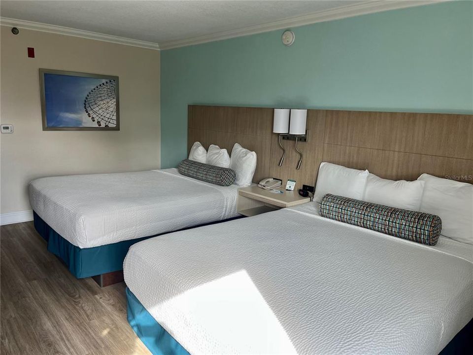 For Sale: $75,000 (1 beds, 1 baths, 304 Square Feet)