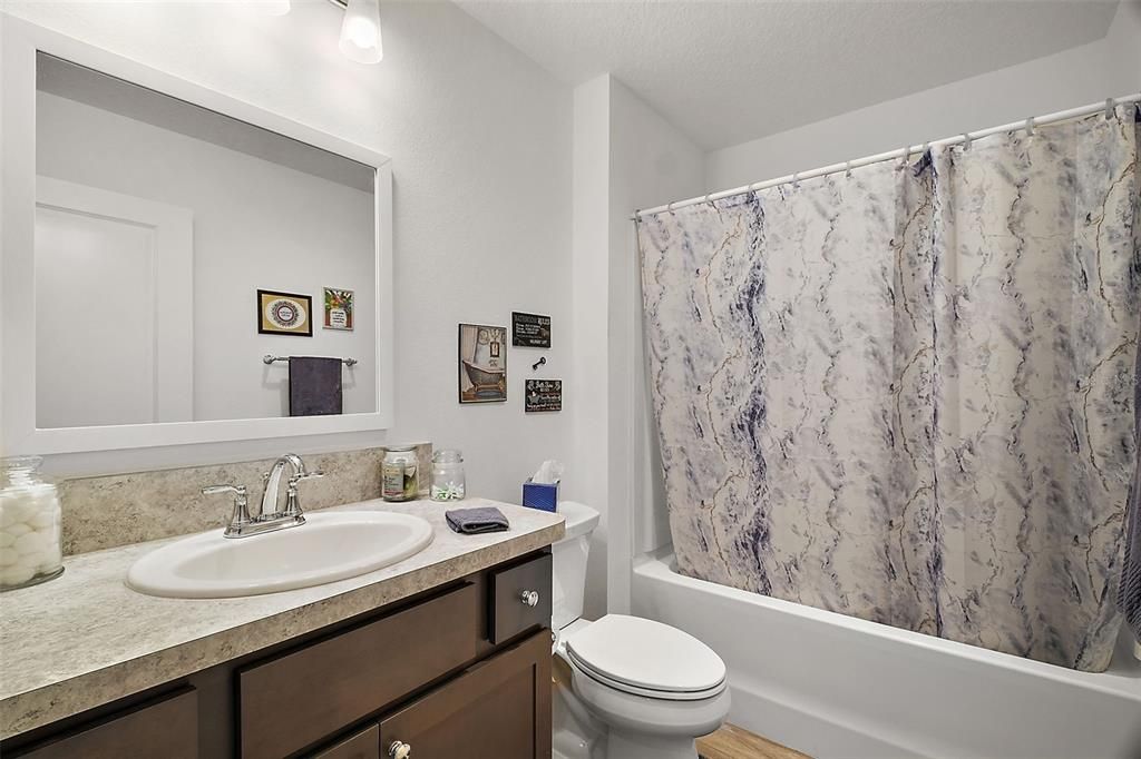 For Sale: $314,000 (2 beds, 2 baths, 1257 Square Feet)