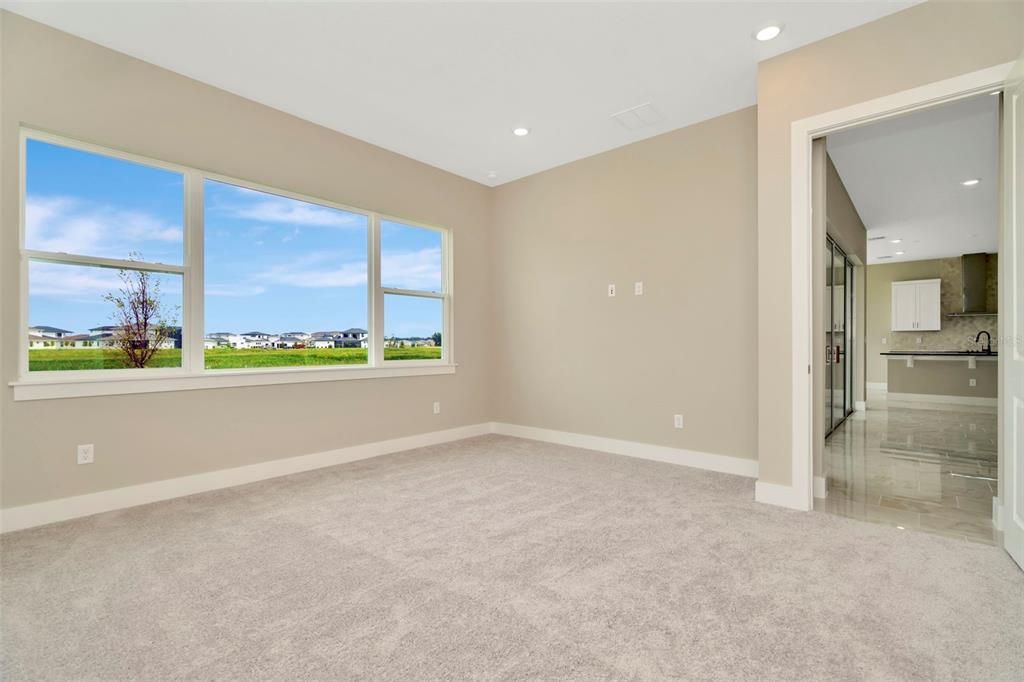 Active With Contract: $564,990 (3 beds, 3 baths, 2437 Square Feet)