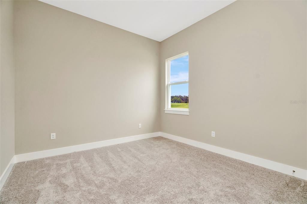 Active With Contract: $564,990 (3 beds, 3 baths, 2437 Square Feet)