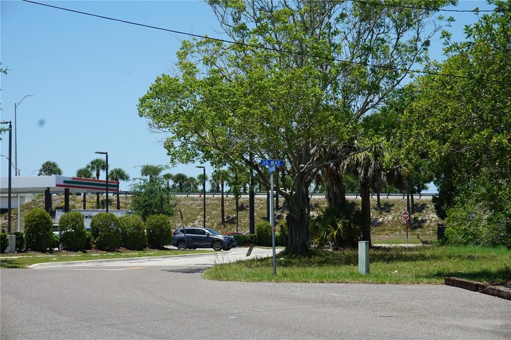 En Venta: $275,000 (0.02 acres)