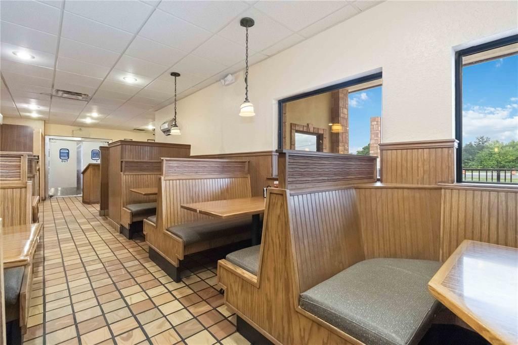 For Sale: $2,980,000 (0 beds, 0 baths, 5681 Square Feet)