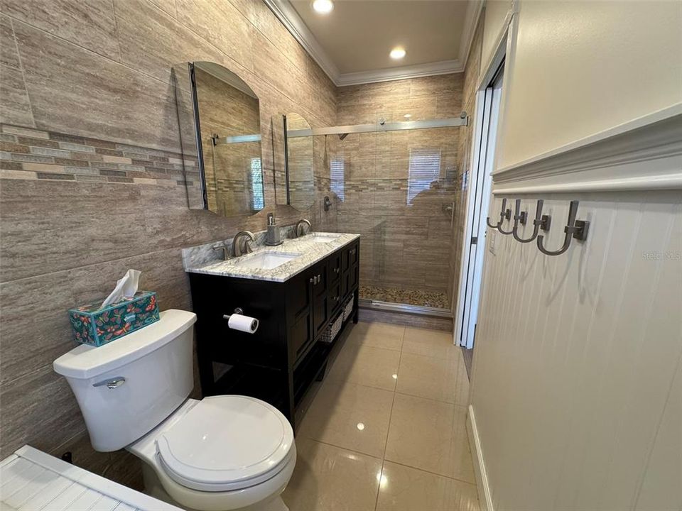 Active With Contract: $4,500 (4 beds, 3 baths, 1846 Square Feet)