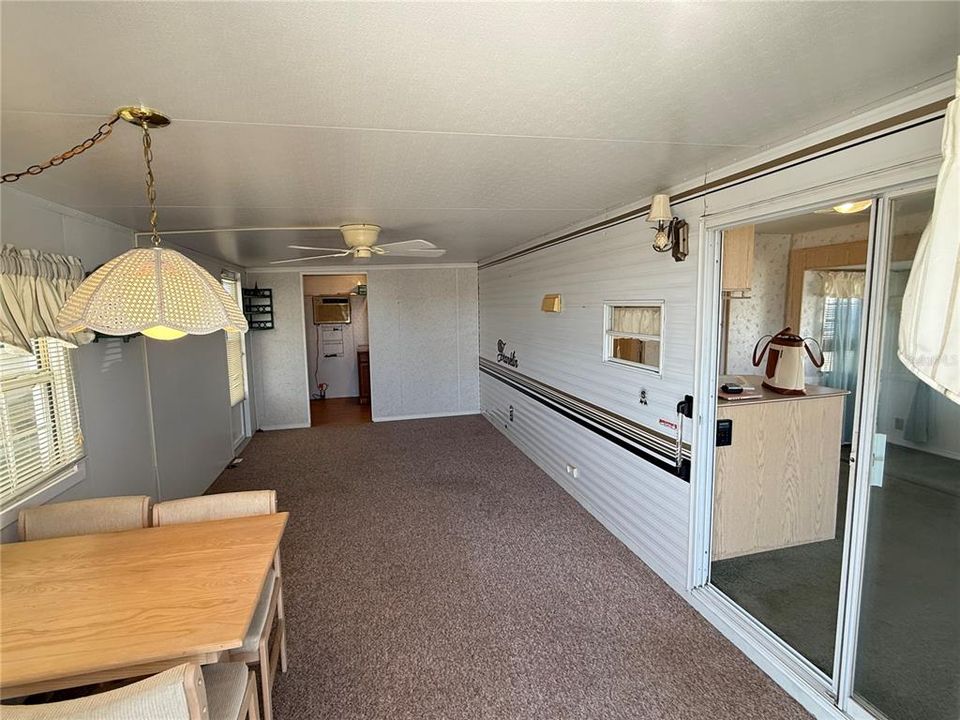 Activo con contrato: $70,000 (1 camas, 1 baños, 264 Pies cuadrados)