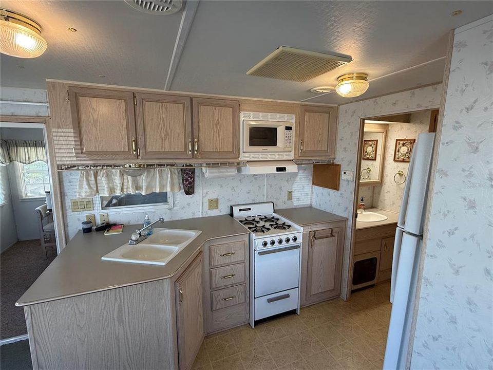 Activo con contrato: $70,000 (1 camas, 1 baños, 264 Pies cuadrados)