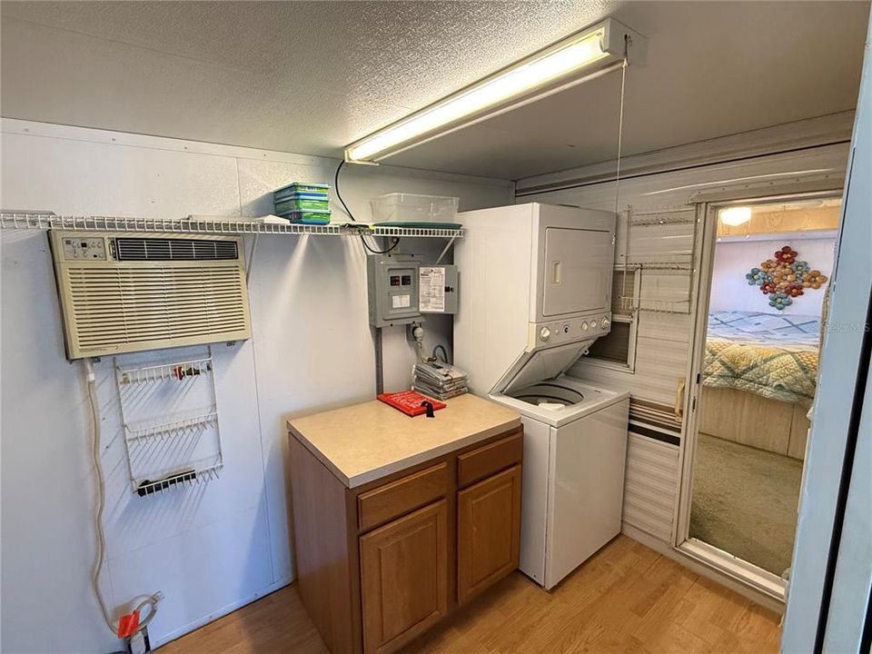 Activo con contrato: $70,000 (1 camas, 1 baños, 264 Pies cuadrados)