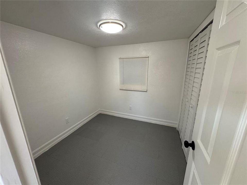 For Sale: $137,900 (2 beds, 1 baths, 794 Square Feet)