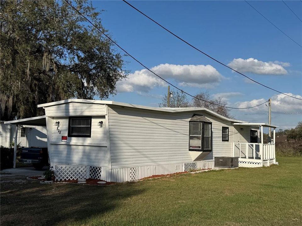 For Sale: $137,900 (2 beds, 1 baths, 794 Square Feet)