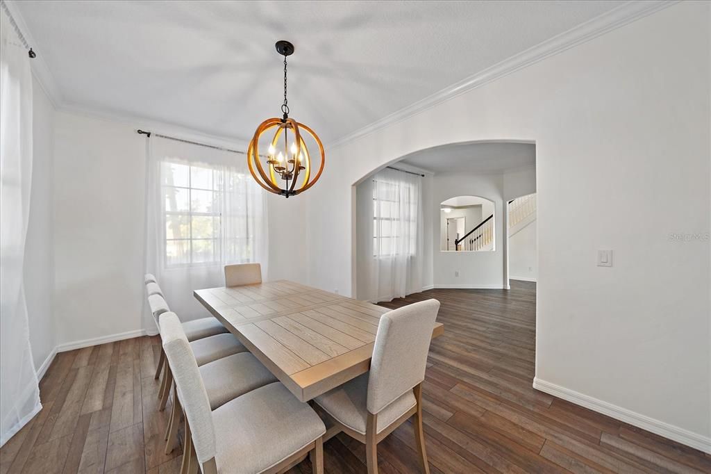 На продажу: $1,095,000 (5 спален, 4 ванн, 3938 Квадратных фут)