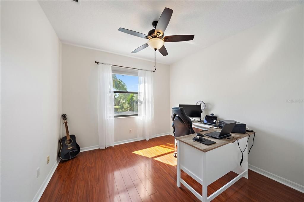 На продажу: $1,095,000 (5 спален, 4 ванн, 3938 Квадратных фут)