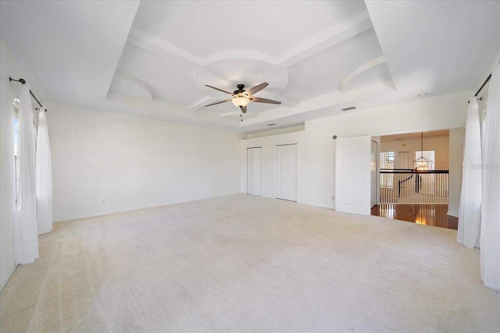 На продажу: $1,095,000 (5 спален, 4 ванн, 3938 Квадратных фут)