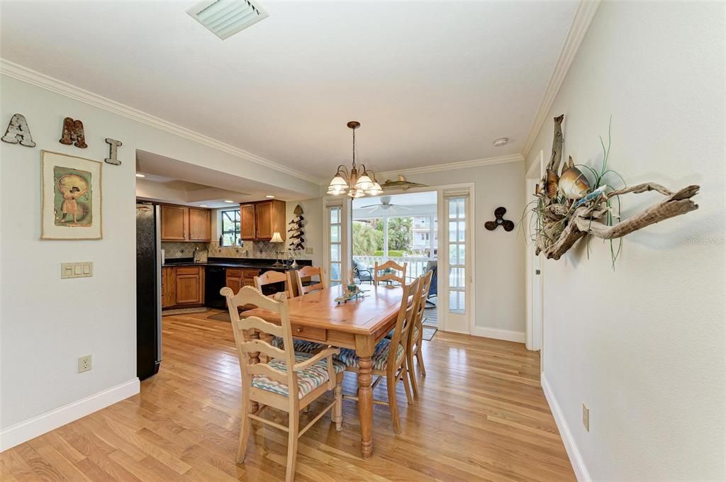 For Sale: $2,450,000 (3 beds, 3 baths, 1608 Square Feet)