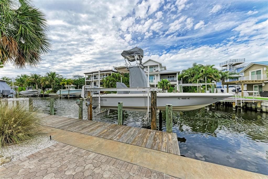 For Sale: $2,450,000 (3 beds, 3 baths, 1608 Square Feet)
