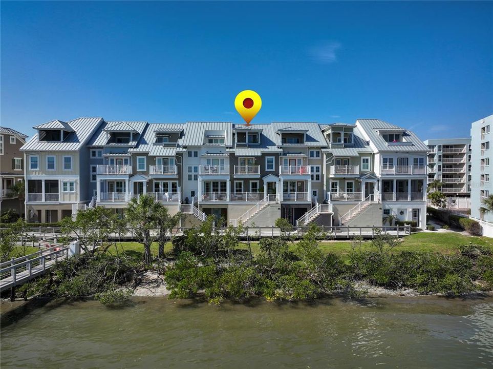 En Venta: $1,275,000 (3 camas, 3 baños, 2298 Pies cuadrados)