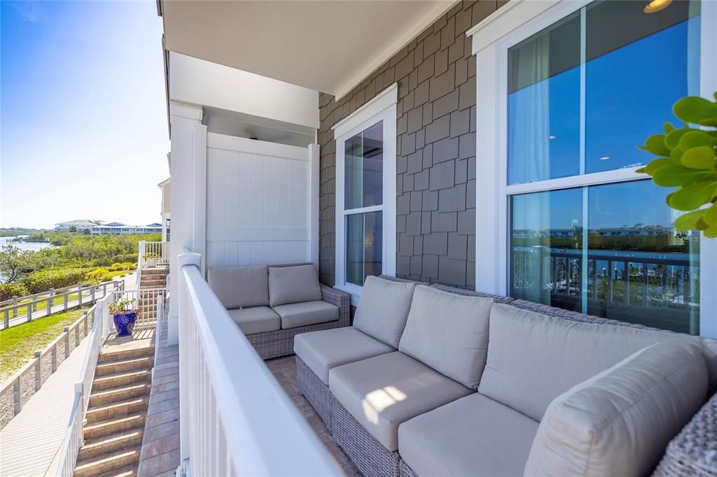 En Venta: $1,275,000 (3 camas, 3 baños, 2298 Pies cuadrados)