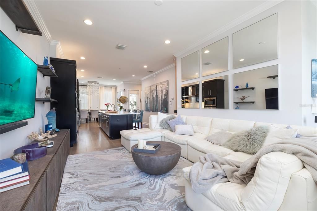 En Venta: $1,275,000 (3 camas, 3 baños, 2298 Pies cuadrados)