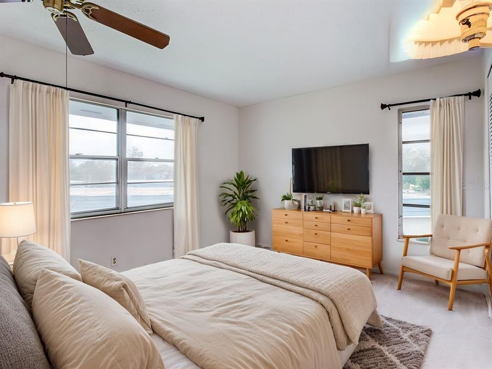 待售: $99,995 (3 贝兹, 2 浴室, 1226 平方英尺)