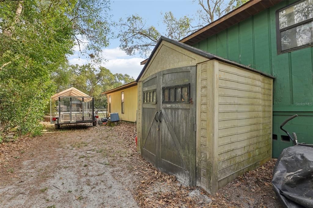 На продажу: $199,900 (2 спален, 2 ванн, 1372 Квадратных фут)