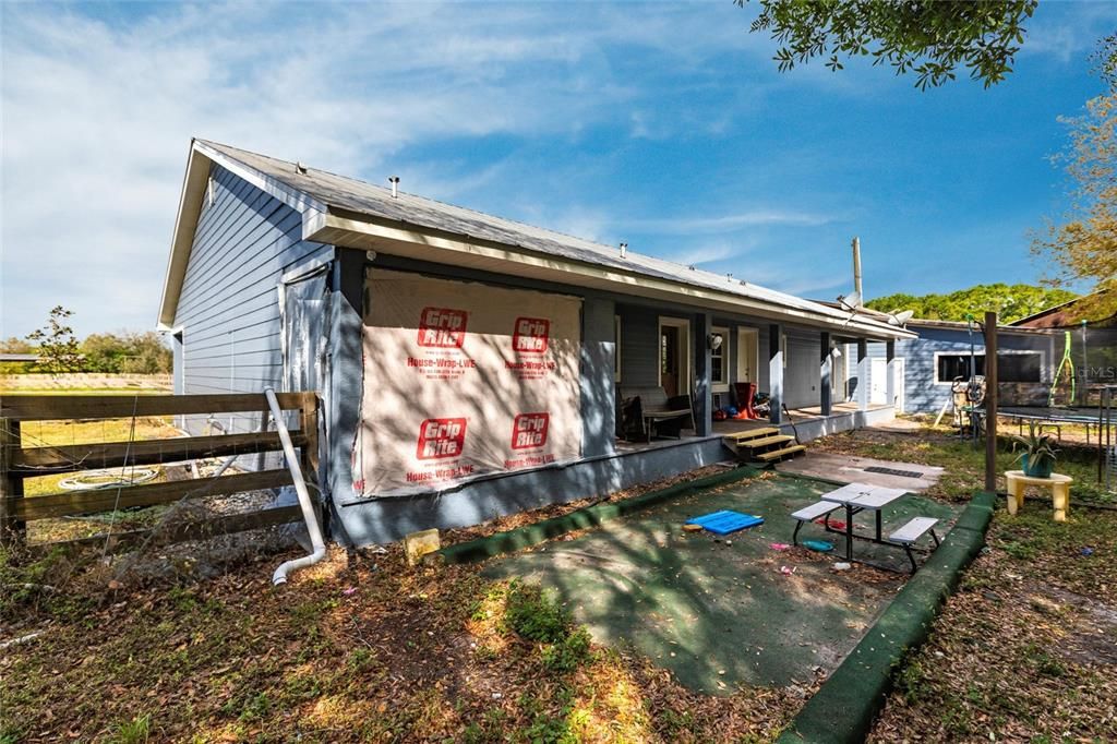 En Venta: $840,000 (4 camas, 2 baños, 1736 Pies cuadrados)