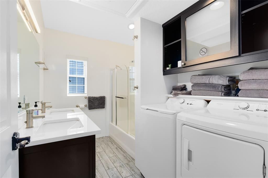 For Sale: $1,215,000 (6 beds, 0 baths, 2284 Square Feet)