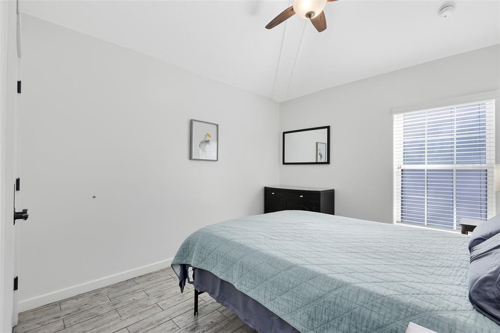 For Sale: $1,215,000 (6 beds, 0 baths, 2284 Square Feet)