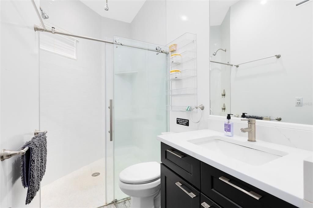 For Sale: $1,215,000 (6 beds, 0 baths, 2284 Square Feet)