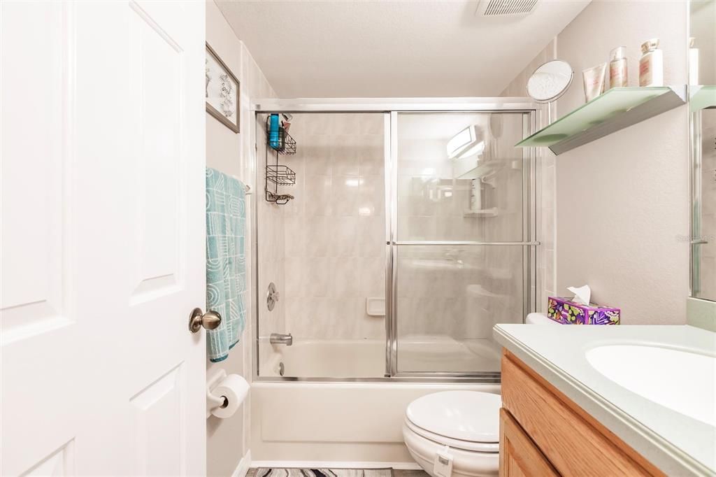 待售: $149,900 (2 贝兹, 2 浴室, 1228 平方英尺)