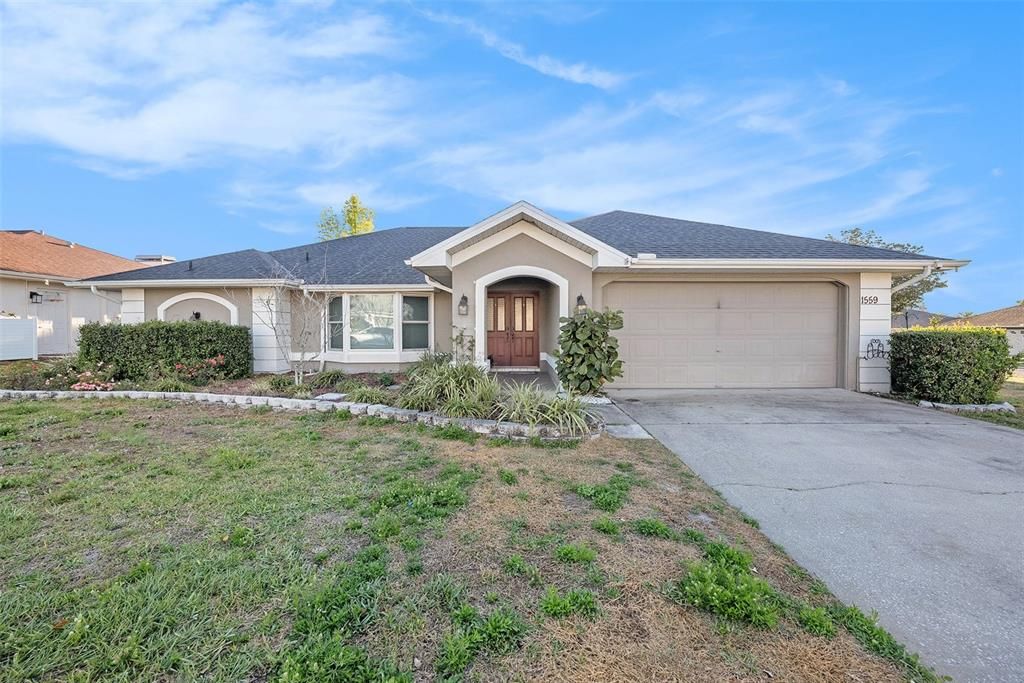For Sale: $309,000 (2 beds, 2 baths, 1668 Square Feet)
