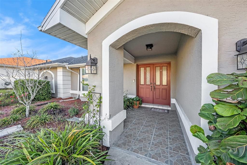 For Sale: $309,000 (2 beds, 2 baths, 1668 Square Feet)