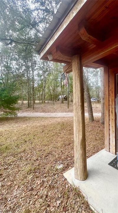 待售: $979,000 (39.67 acres)