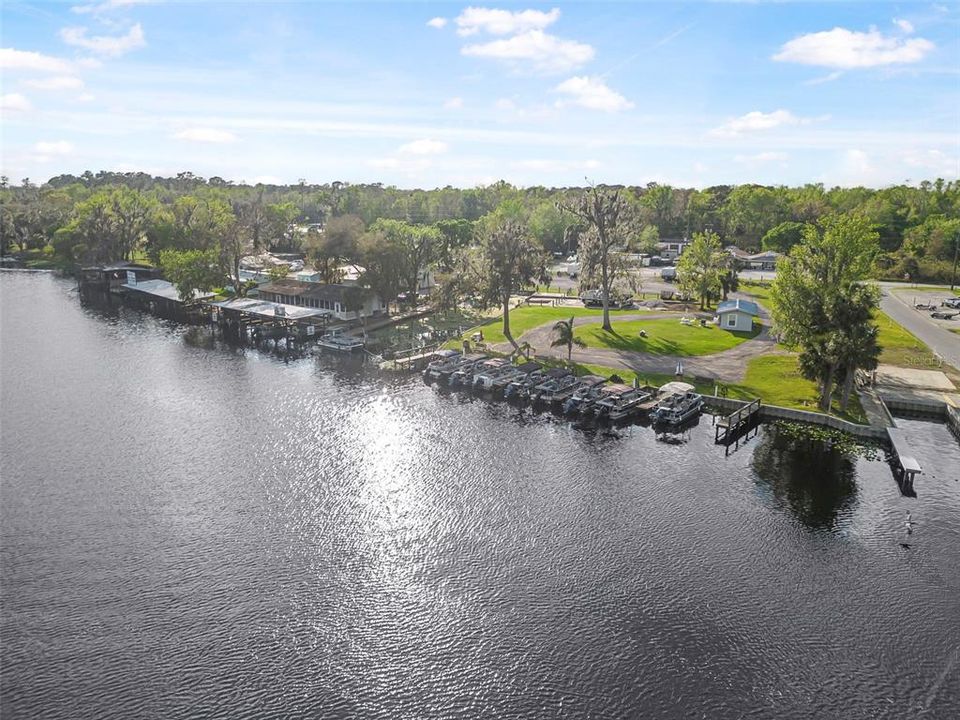 На продажу: $520,000 (4 спален, 3 ванн, 2721 Квадратных фут)