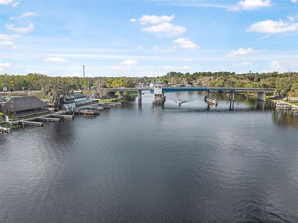 На продажу: $520,000 (4 спален, 3 ванн, 2721 Квадратных фут)