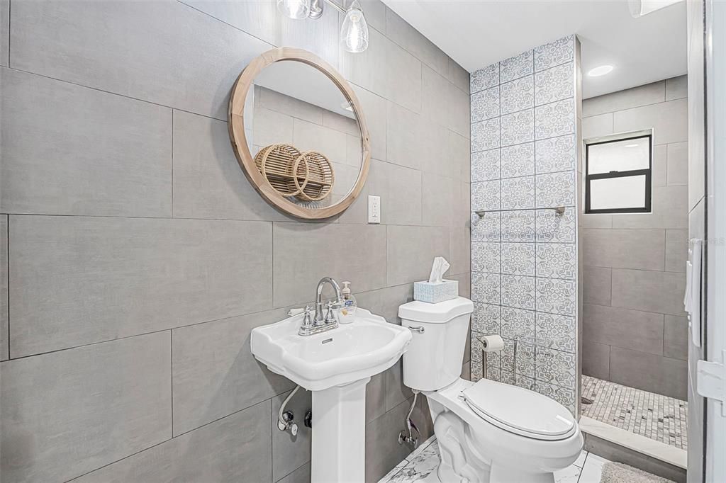 На продажу: $520,000 (4 спален, 3 ванн, 2721 Квадратных фут)