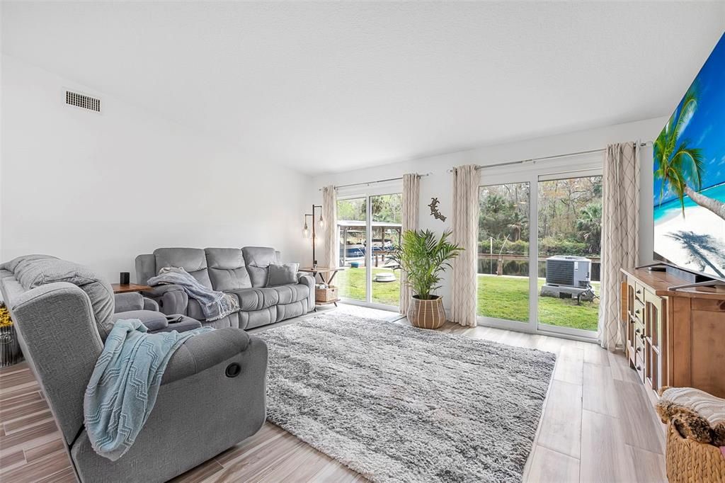 На продажу: $520,000 (4 спален, 3 ванн, 2721 Квадратных фут)