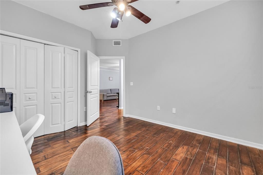 For Sale: $224,000 (3 beds, 2 baths, 1336 Square Feet)
