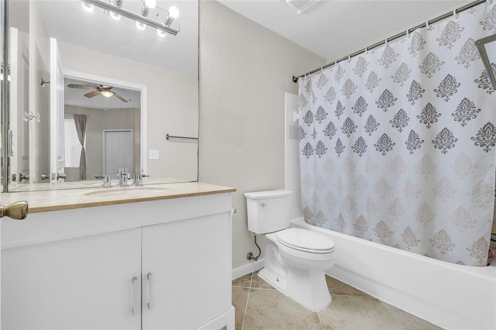For Sale: $224,000 (3 beds, 2 baths, 1336 Square Feet)