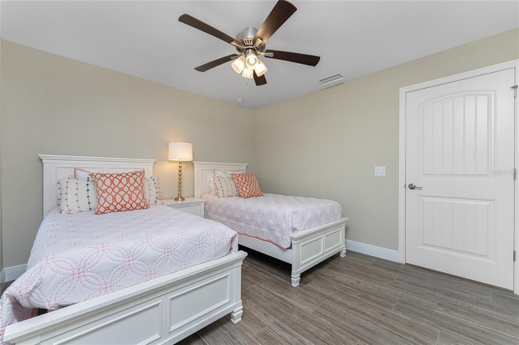 For Rent: $5,950 (3 beds, 2 baths, 1770 Square Feet)