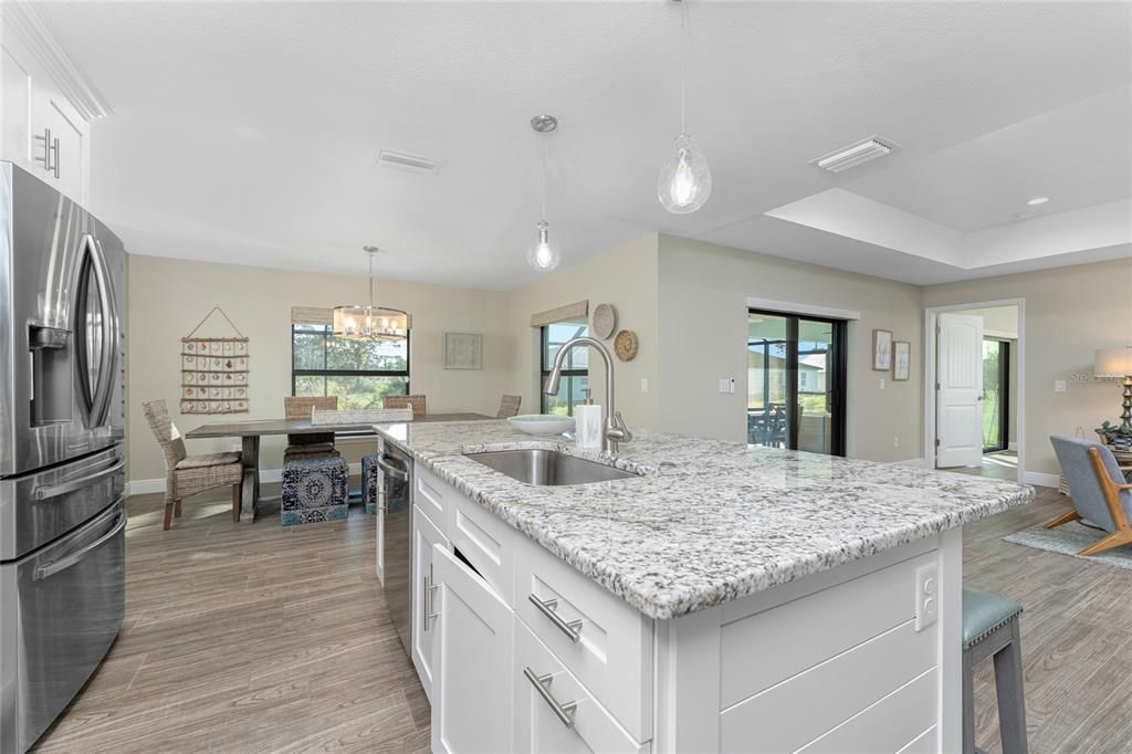 For Rent: $5,950 (3 beds, 2 baths, 1770 Square Feet)