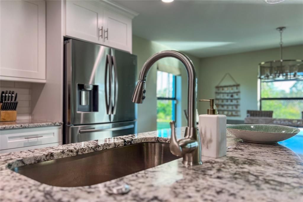 For Rent: $5,950 (3 beds, 2 baths, 1770 Square Feet)