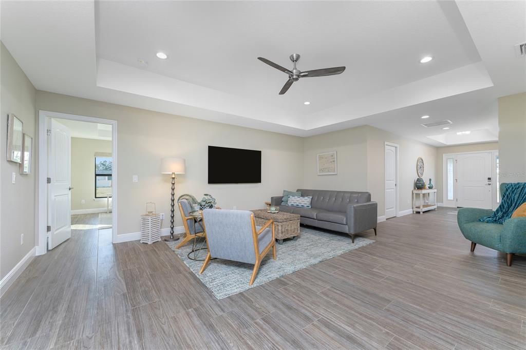 For Rent: $5,950 (3 beds, 2 baths, 1770 Square Feet)